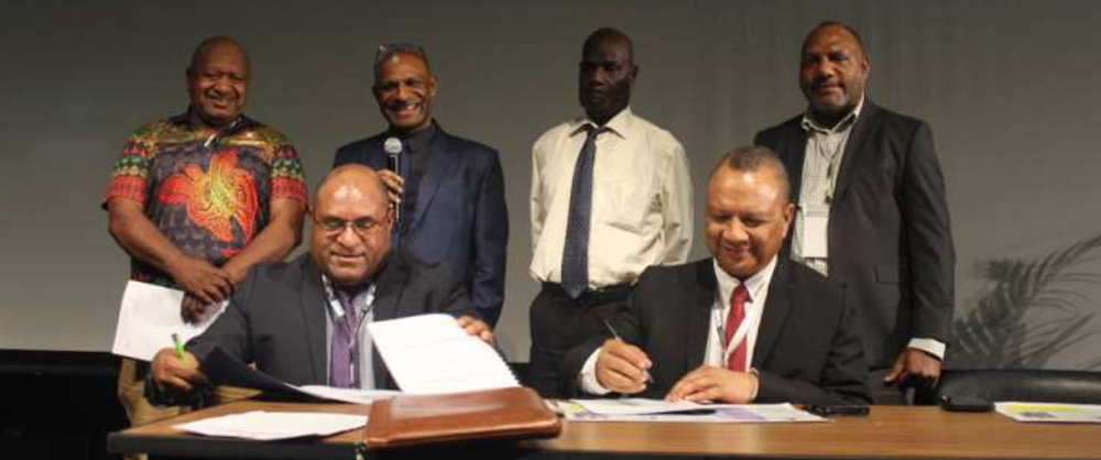 UNITECH and CPA-PNG sign  MOU for joint MBA program