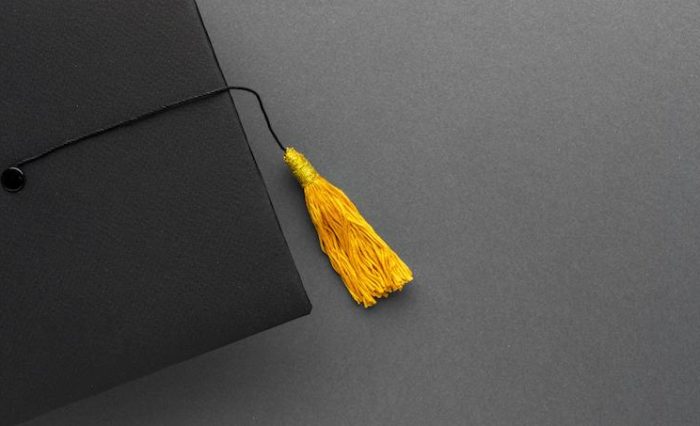 top-view-academic-cap-with-copy-space